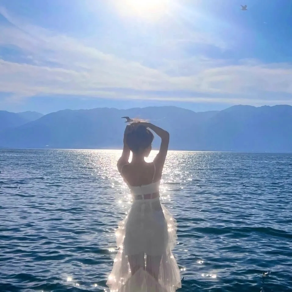 量产型璃子-模型女子的人生组装记-